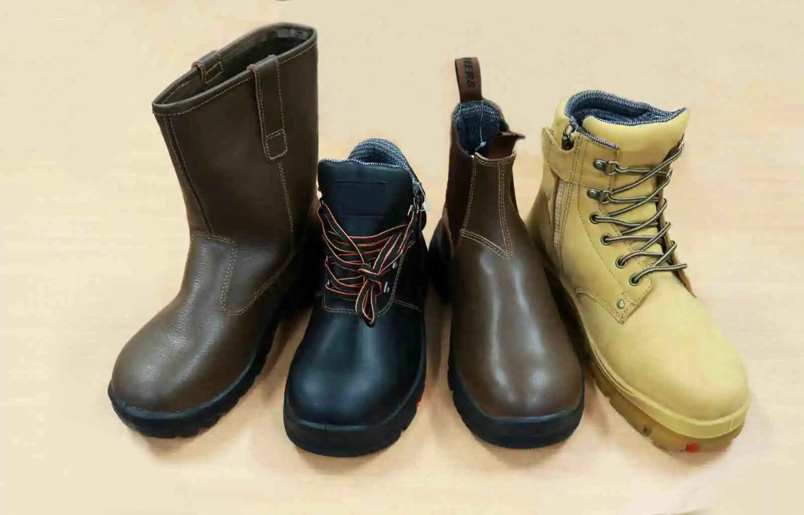 Sepatu Safety